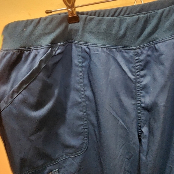 CHEROKEE Green Car Women's Scrub Pants Size XL NWT - Picture 3 of 13